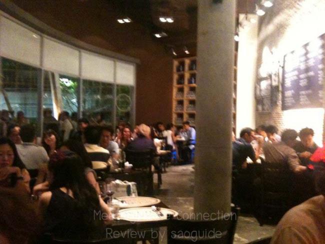 2.resizerestaurant1.jpg
